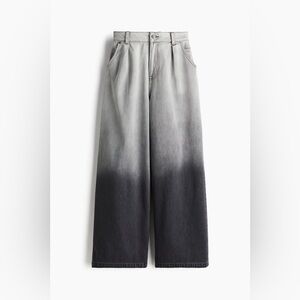 HM - Ombre Wide-Leg Jeans in Grey to Black